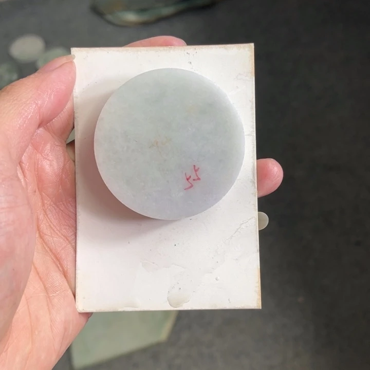 翡翠颈饰未镶嵌缅甸翡翠手镯心