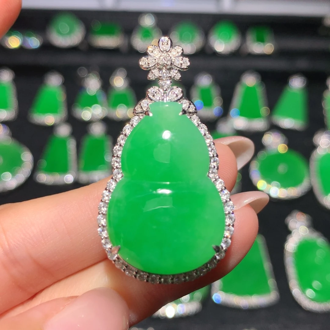 翡翠18K金镶嵌吊坠(不含链)