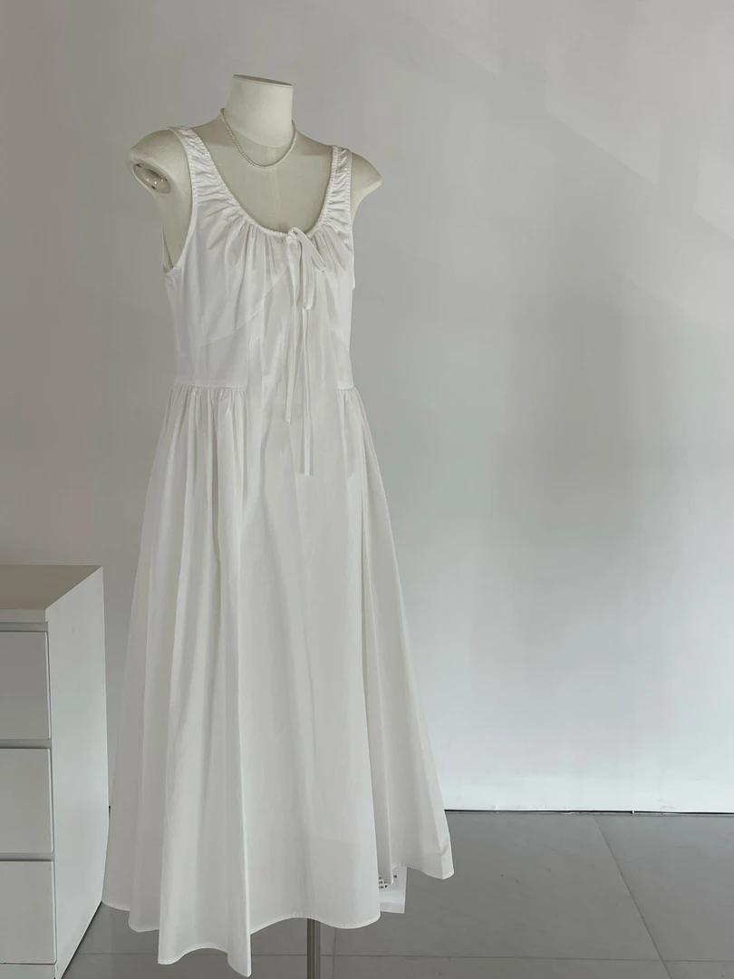 赫本风显瘦春夏简约收腰背心连衣裙无袖连衣裙