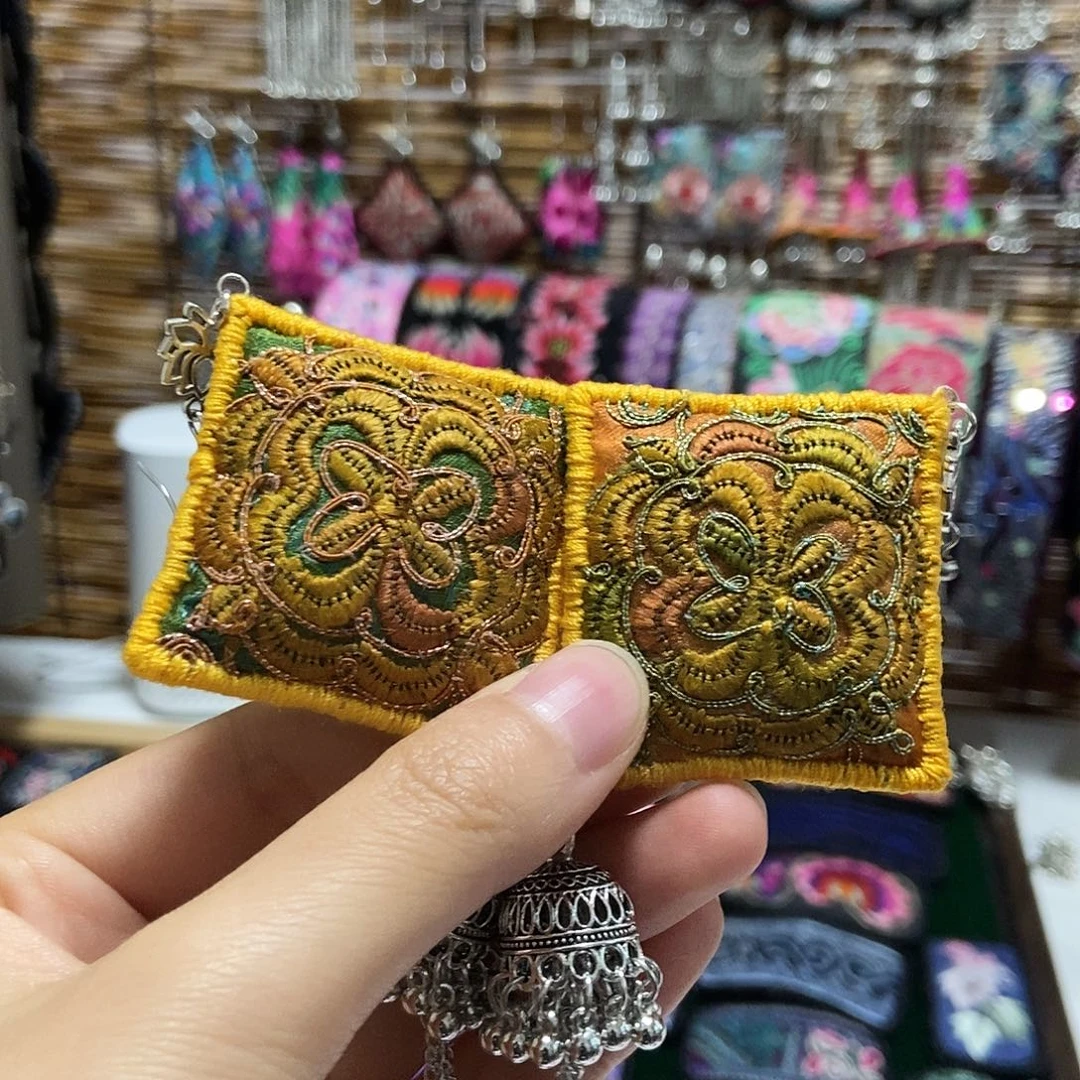 织绣刺绣刺绣耳环