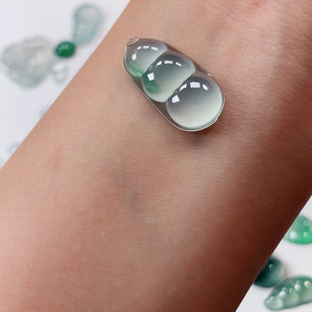 翡翠裸石纯天然A货缅甸翡翠