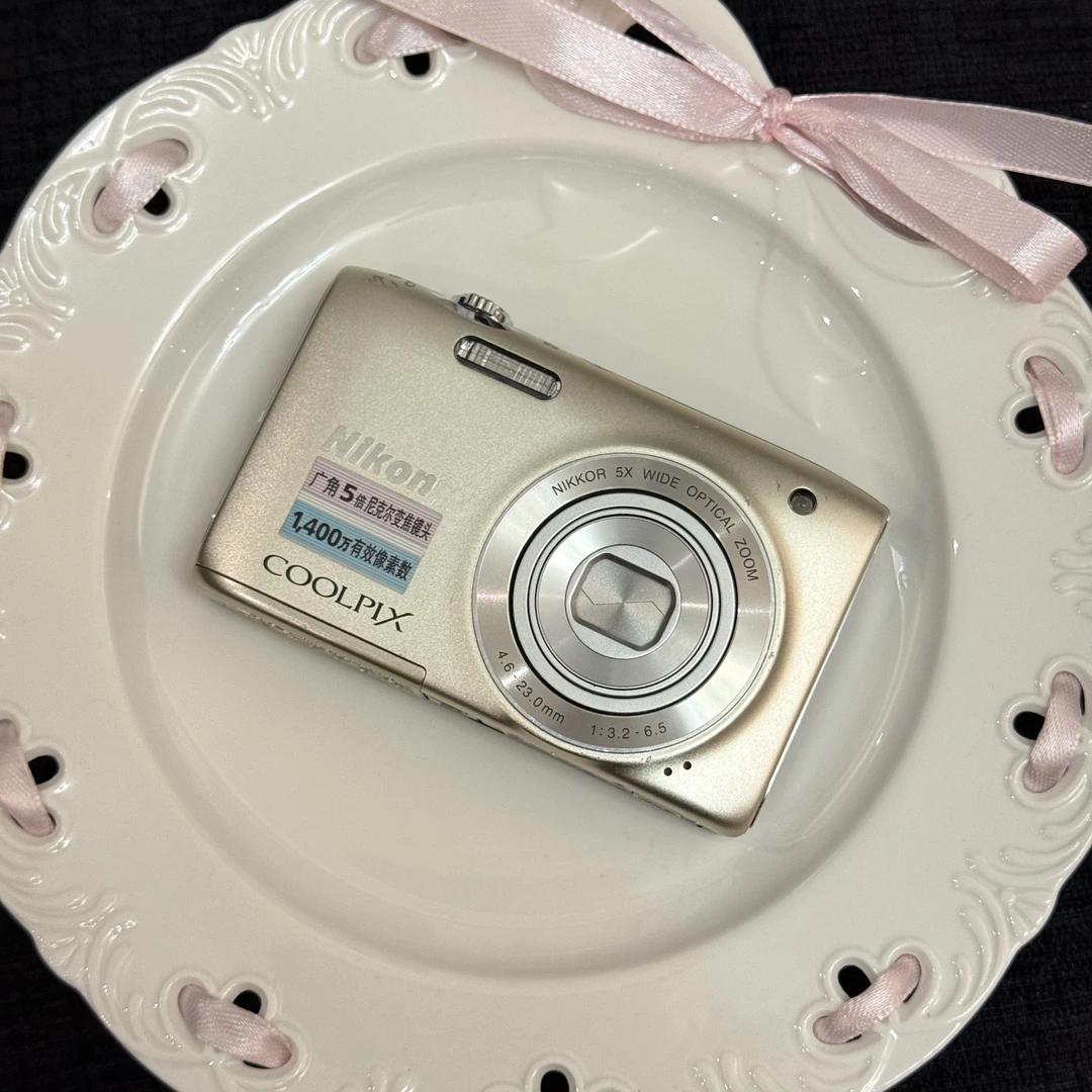 9新 Nikon/尼康 S3100中文1400w像素5倍CCD学生相机氛围感
