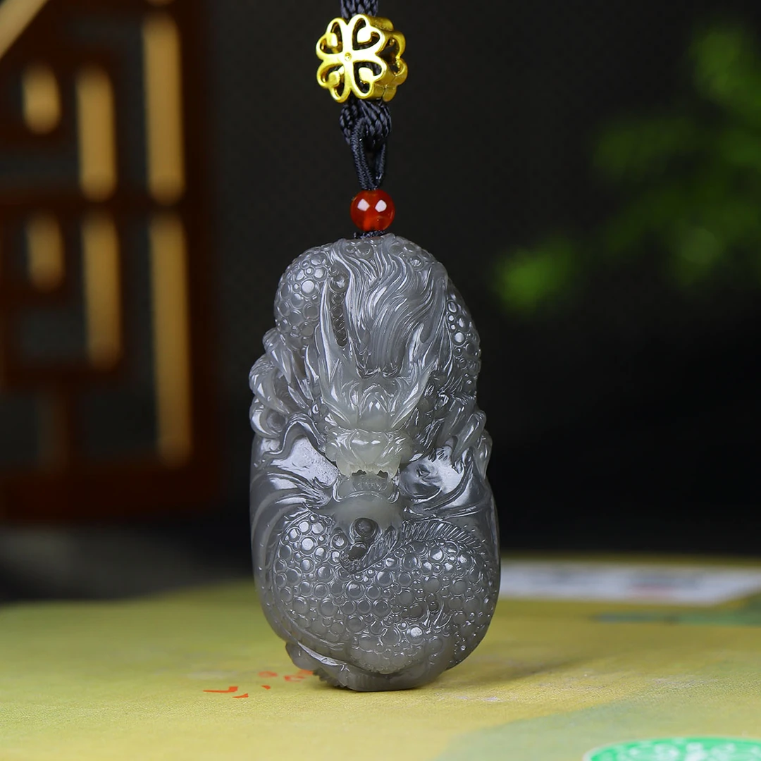 111321和田玉烟紫龙行天下挂件