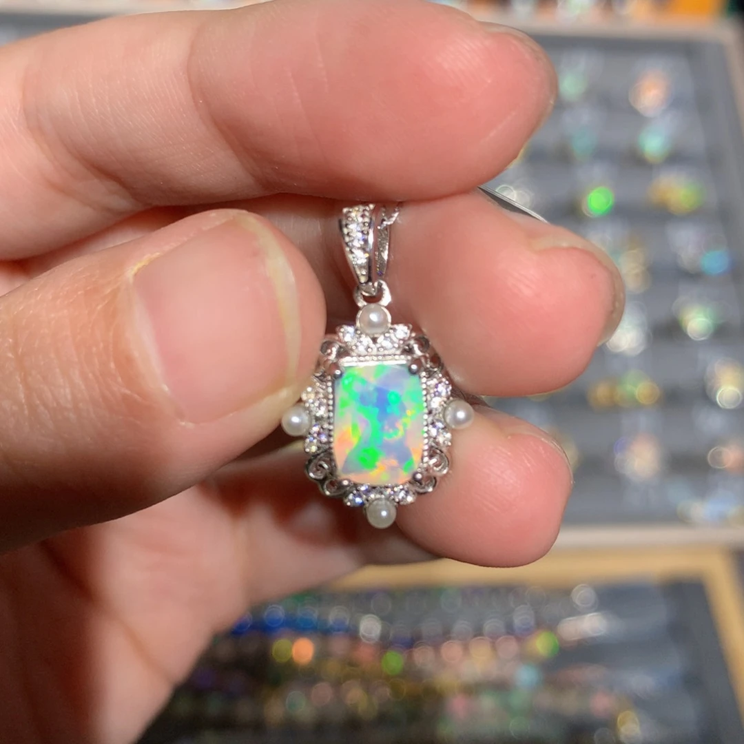 银S925镶嵌欧泊欧泊吊坠y