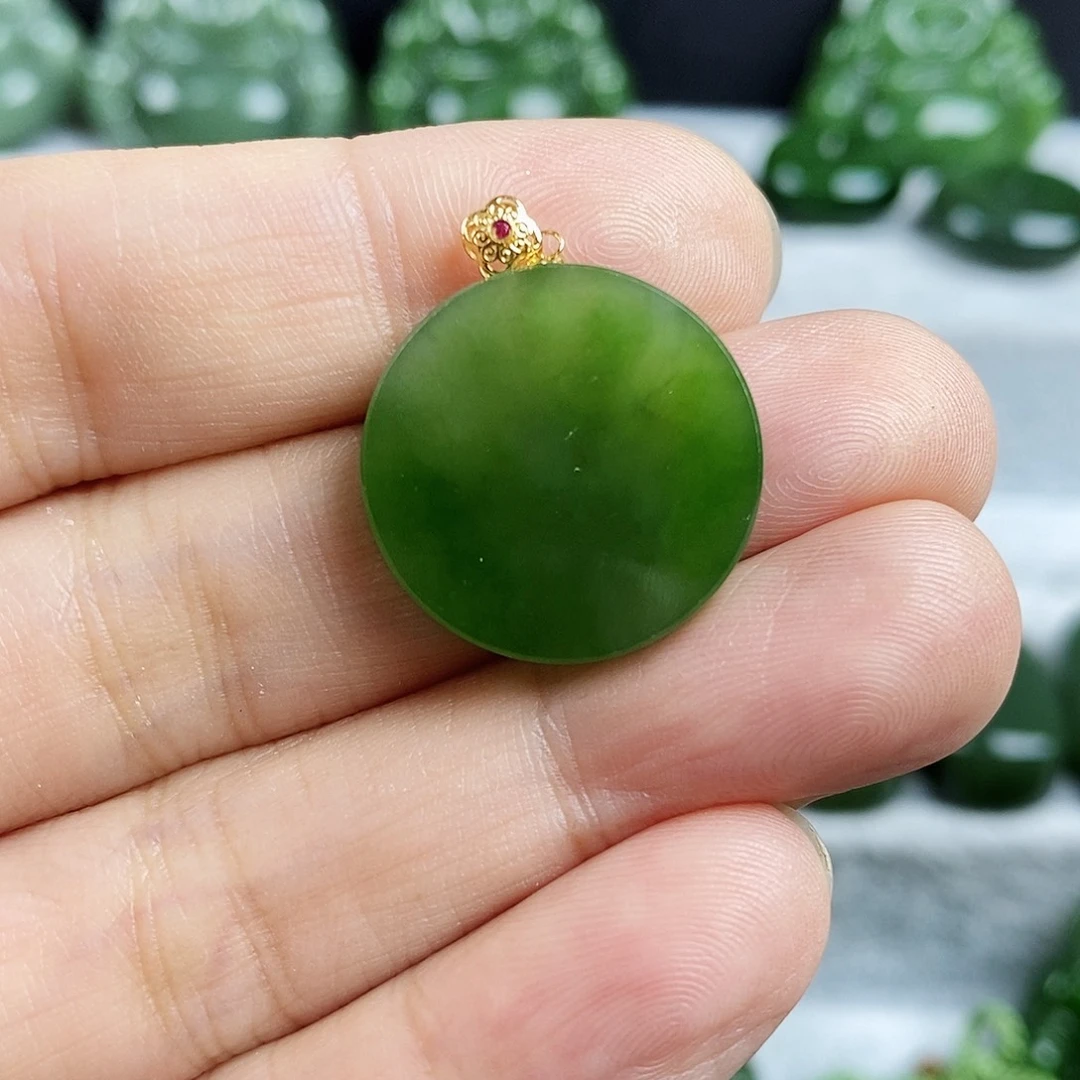 颈饰未镶嵌和田玉（碧玉）20mm