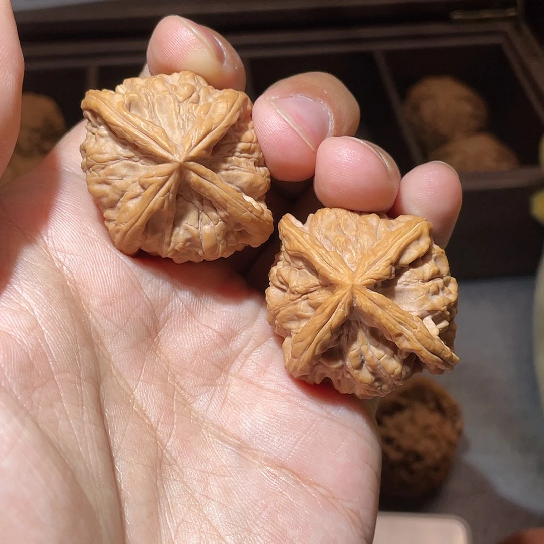 文玩核桃吊坠S*I玉玺