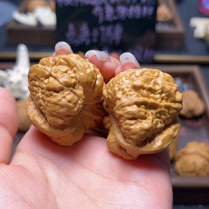 文玩核桃把件41尺蛤蟆头72