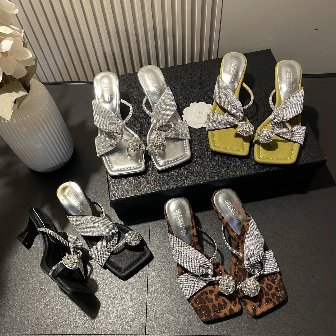 【现现】夏季新款时尚夏季水钻鸽子蛋套趾百搭绝美爆款方头凉拖 5CM