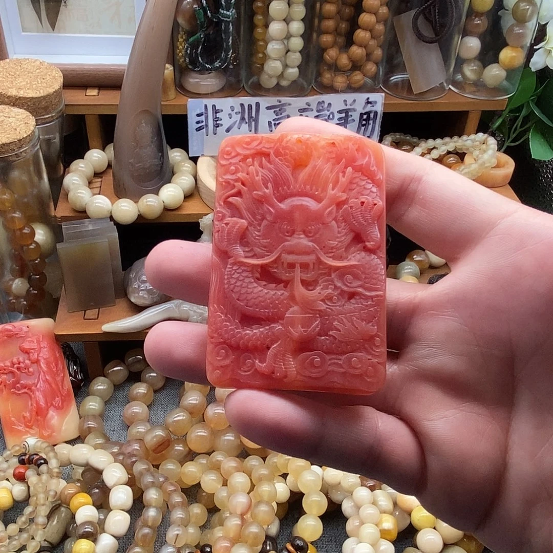 骆驼骨微沁龙牌项链吊坠