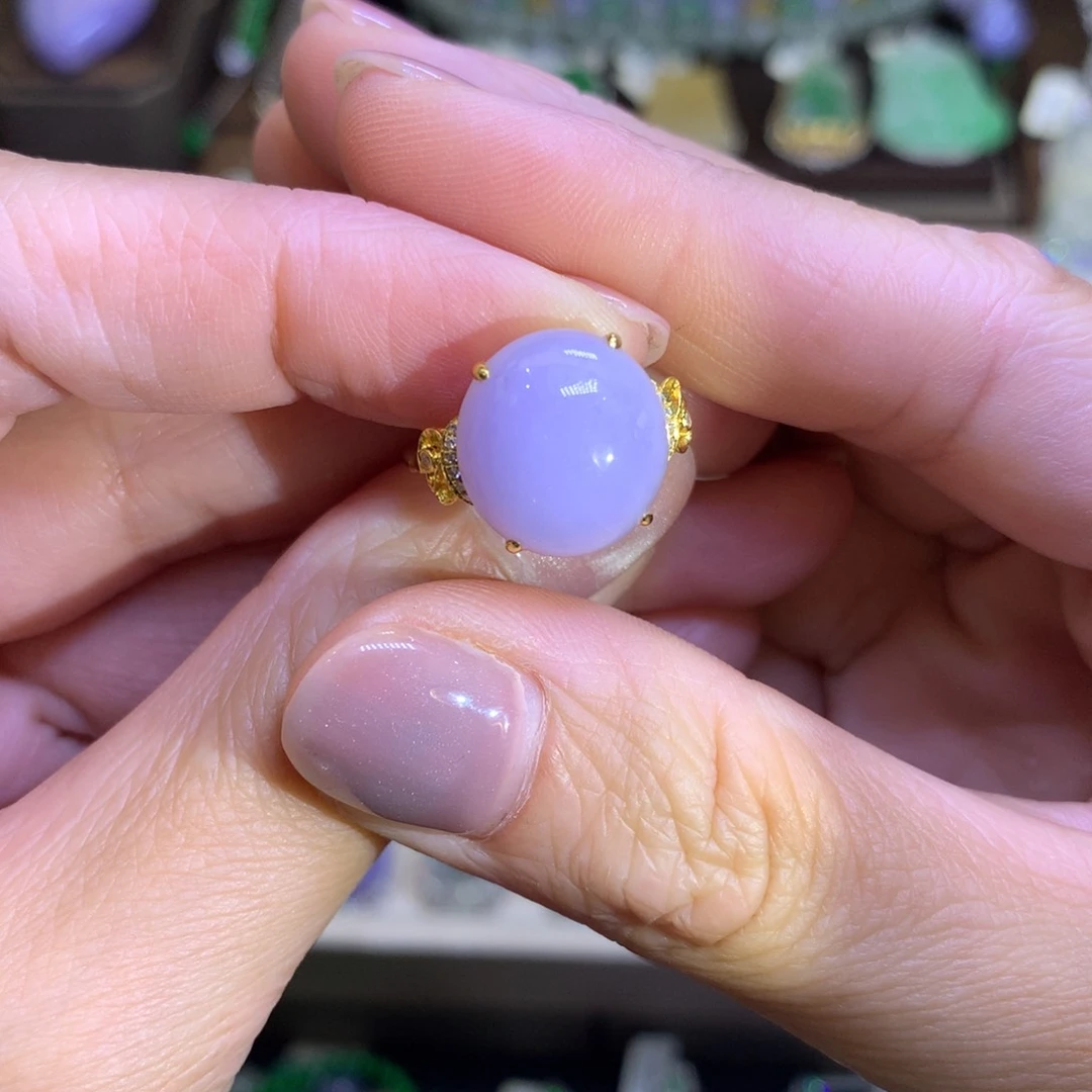 翡翠18K金镶嵌颈饰翡翠