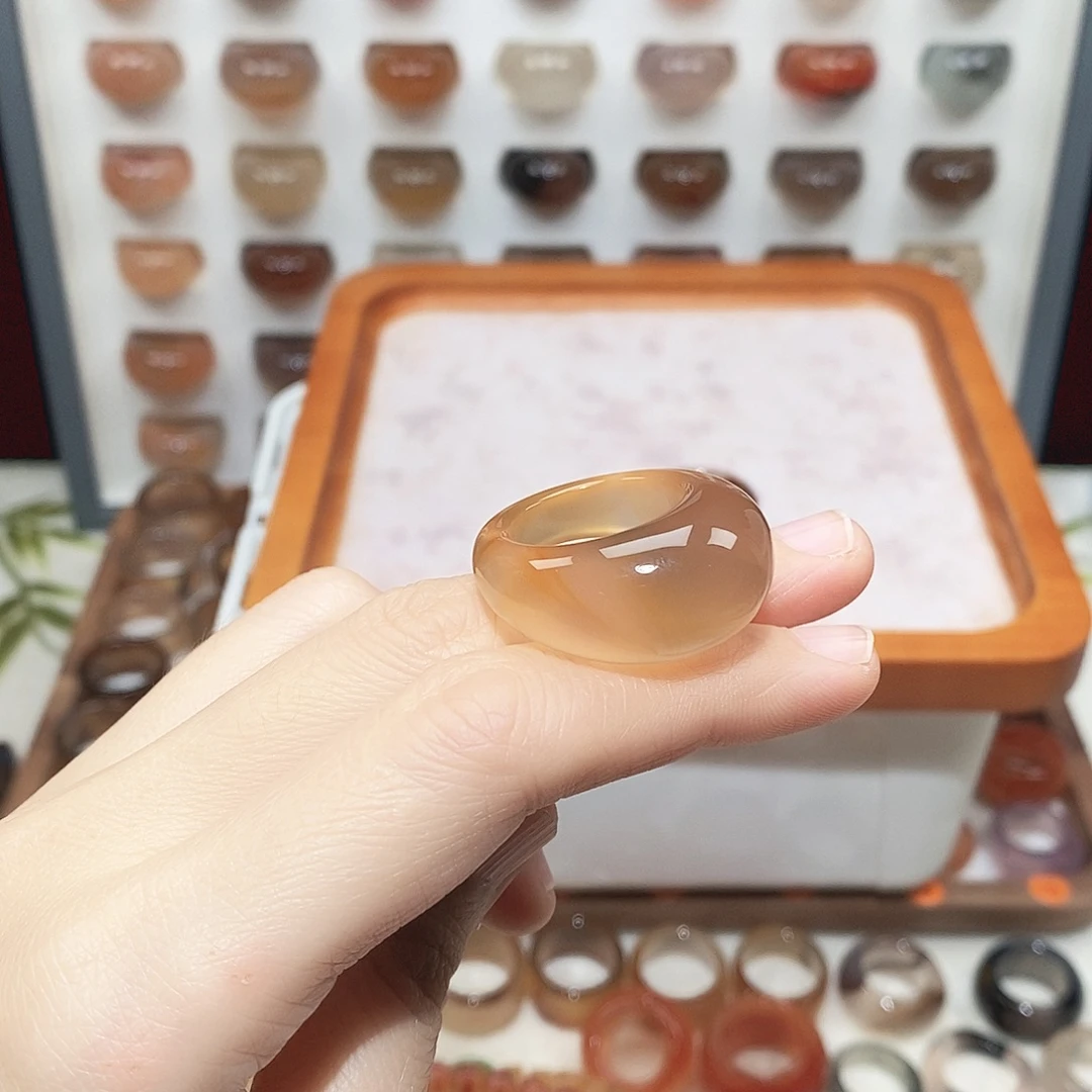 @***萱玛瑙/玉髓未镶嵌戒指港17