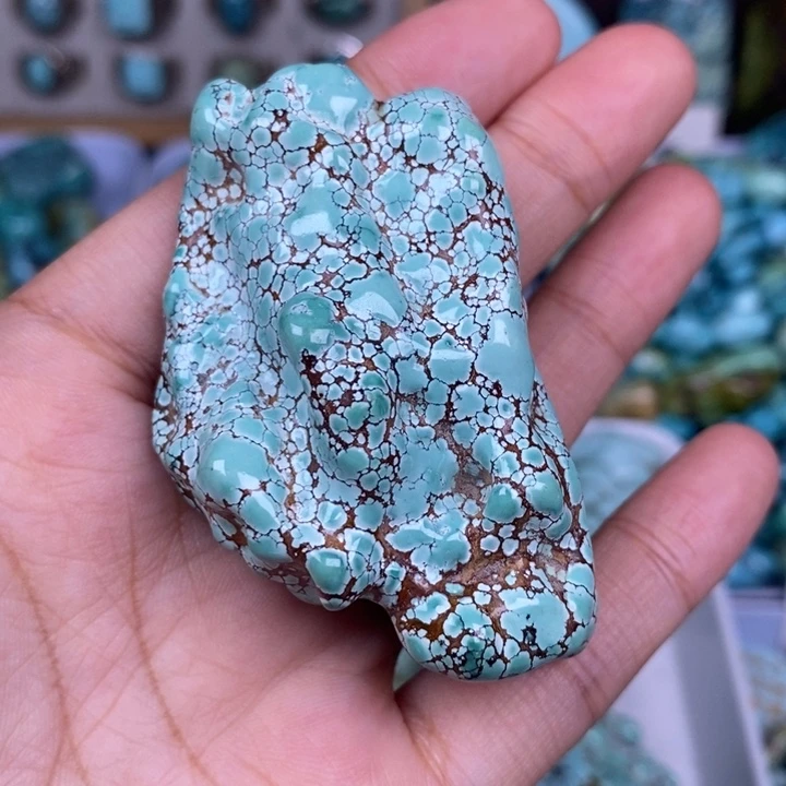未镶嵌绿松石颈饰