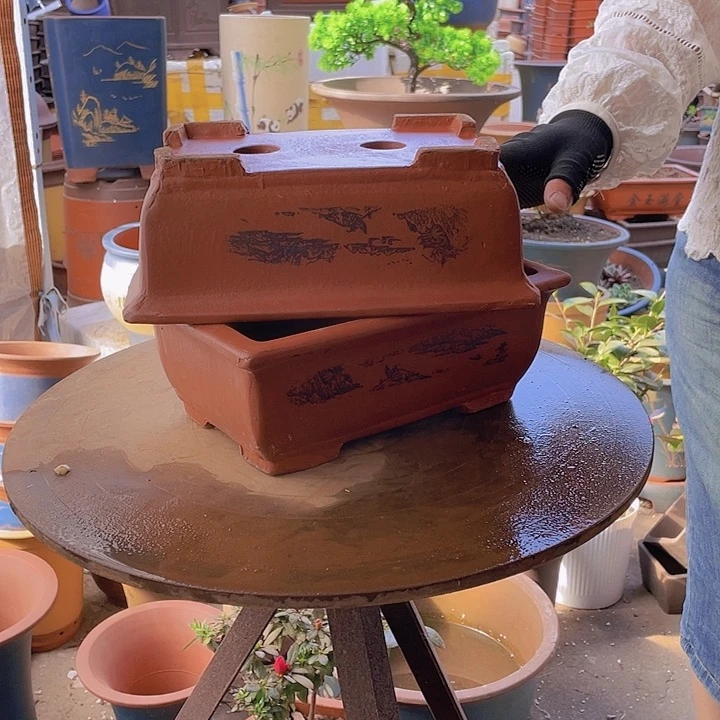 宜兴紫砂红马槽26-26