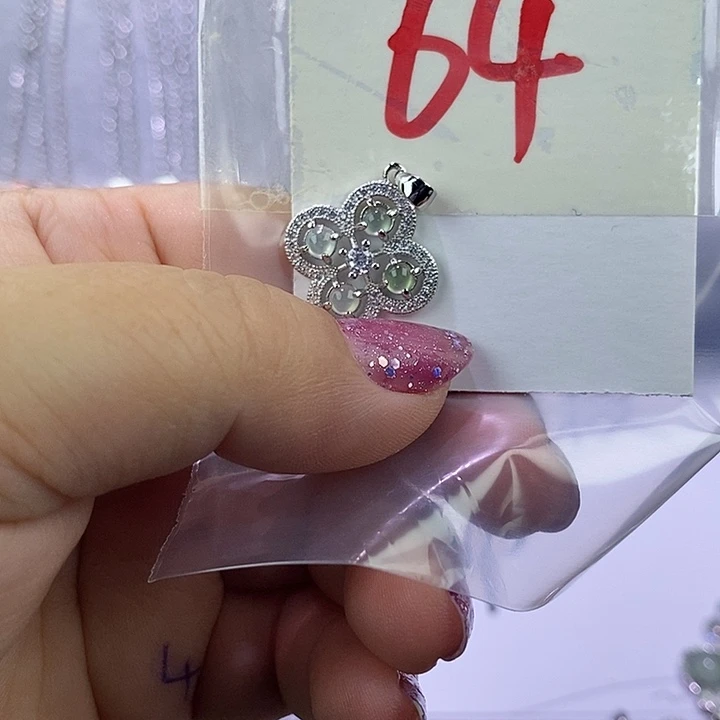 未镶嵌戒指翡翠缅甸