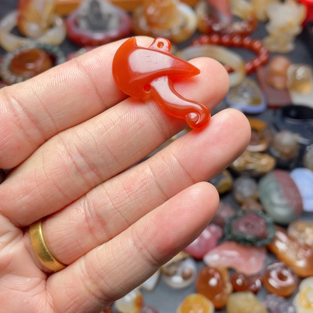 玛瑙/玉髓未镶嵌颈饰