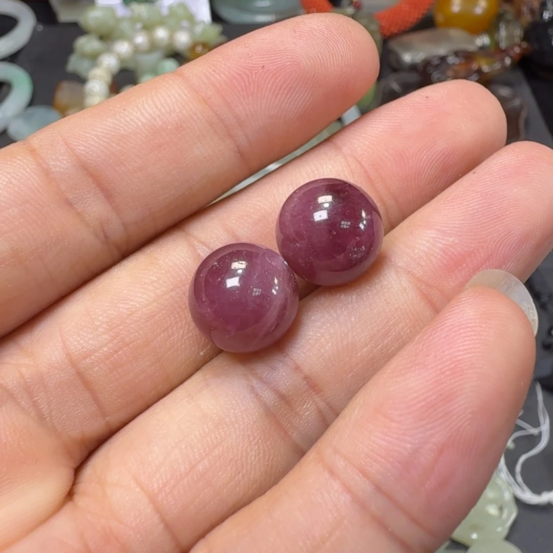 未镶嵌颈饰碧玺是***啊