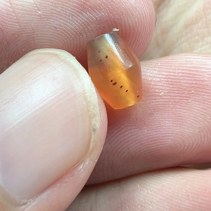 泥塑t01 8.1*5.9....