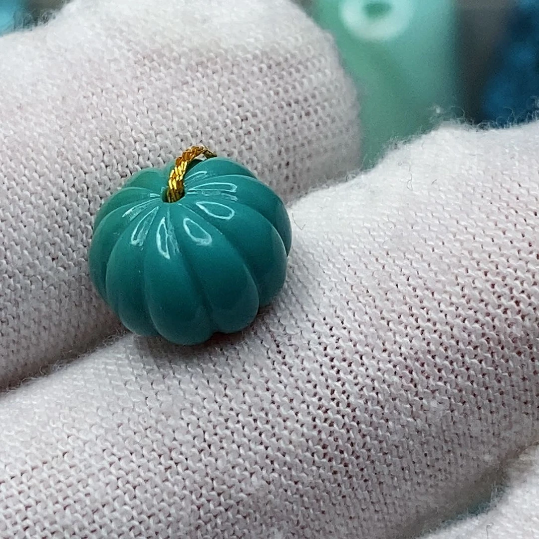 绿松石未镶嵌天然原矿 带武汉地大证书