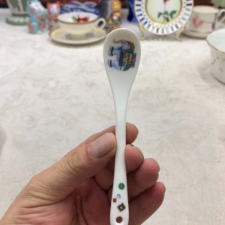 紫砂金瓷阁精品瓷器店