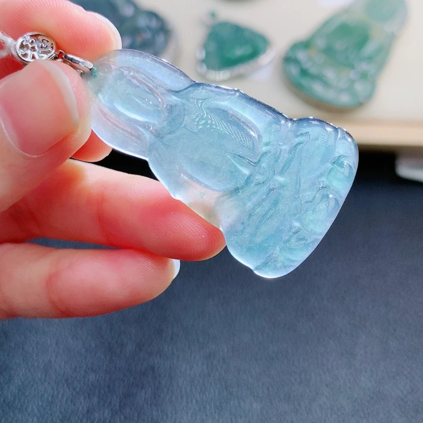 【闪购商品】翡翠颈饰未镶嵌翡翠