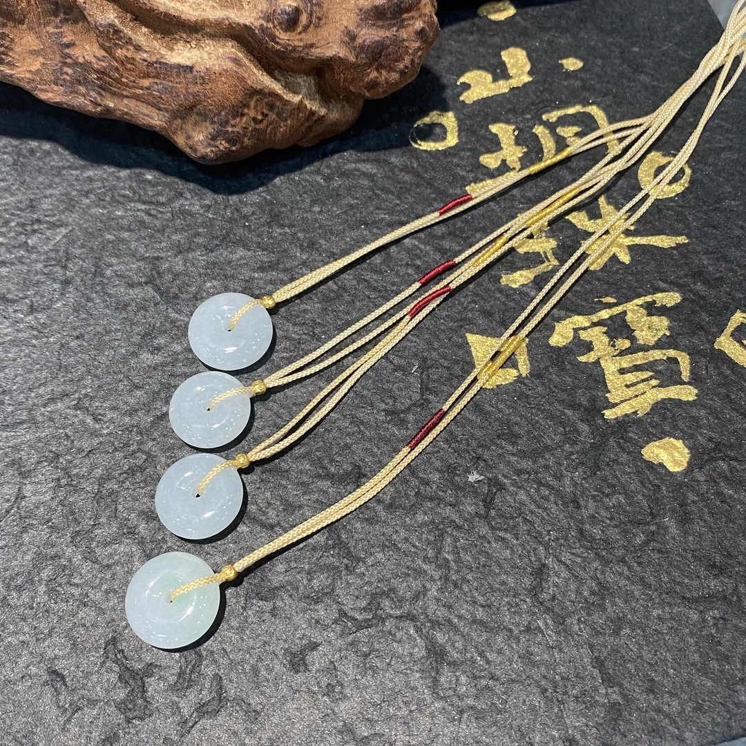 【山玥珠宝】天然翡翠平安扣吊坠百搭款