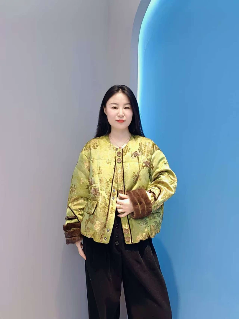 【XRSHIJIA】冬季新款国风女士鹅绒服配搭水貂  25239