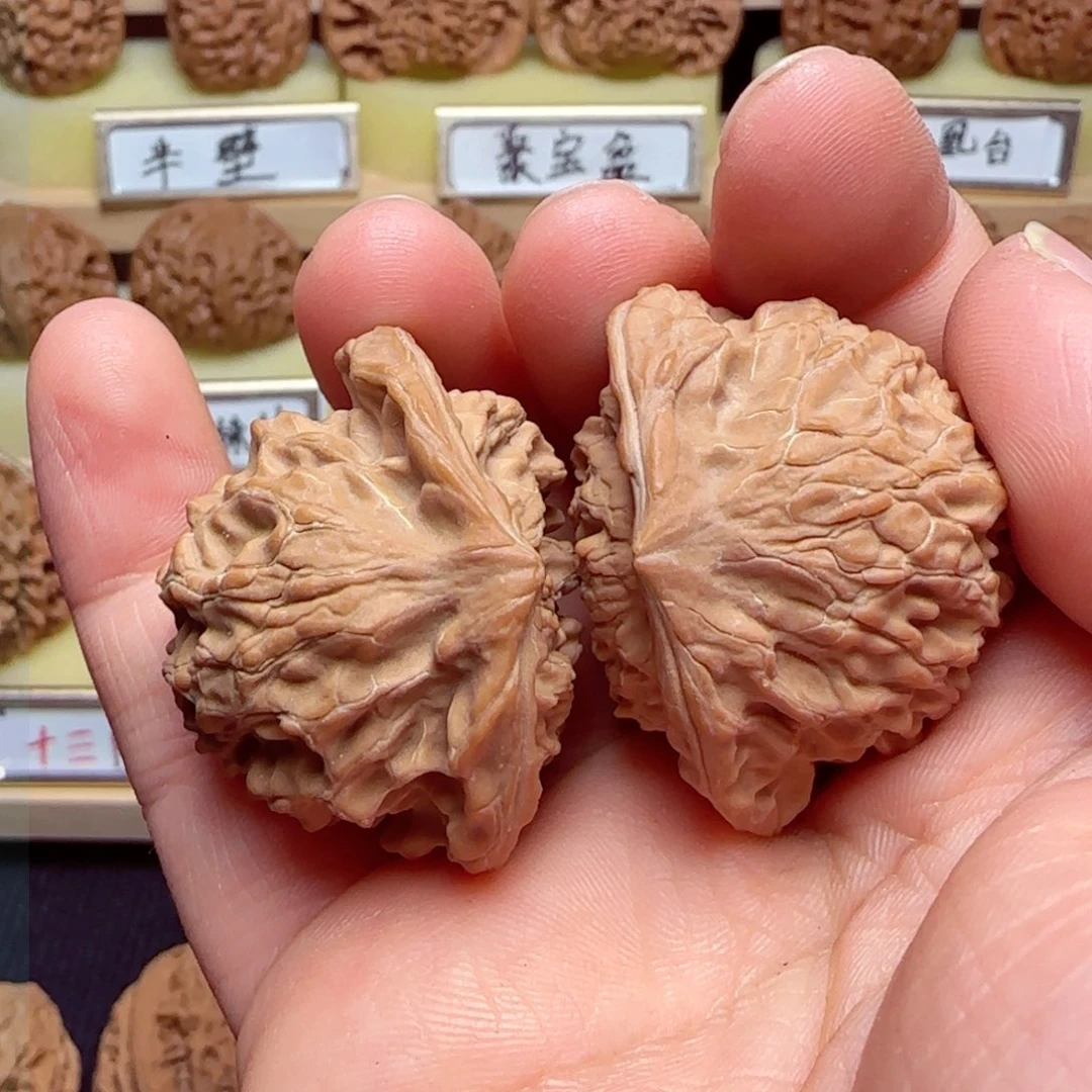 文玩核桃吊坠蛇王39