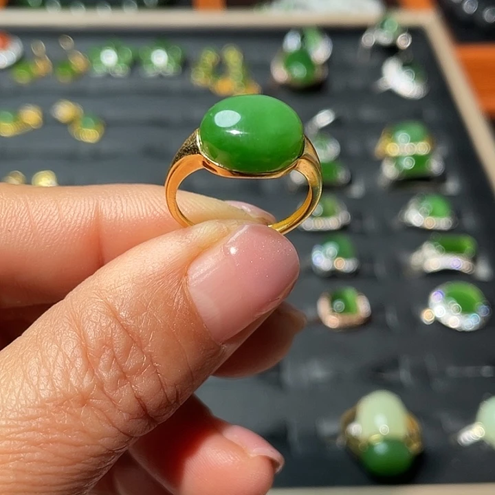 小***宝和田玉（碧玉）银S925镶嵌戒指