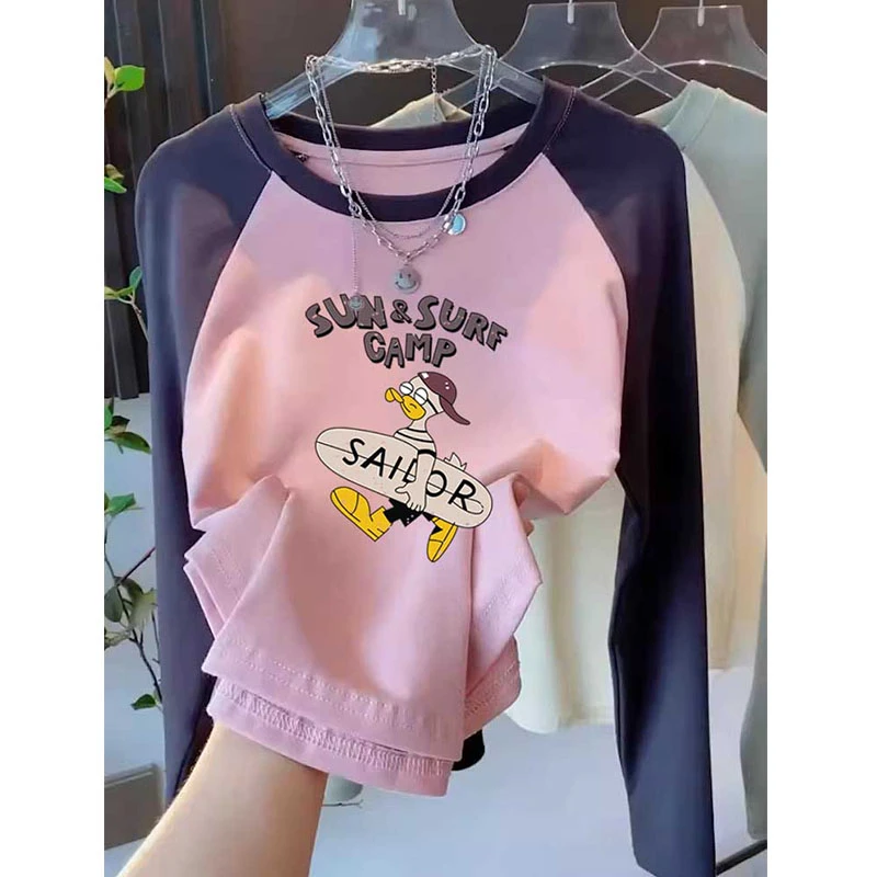 2025秋冬新款磨毛圆领正肩拼色长袖t恤女打底衫时尚减龄加厚上衣