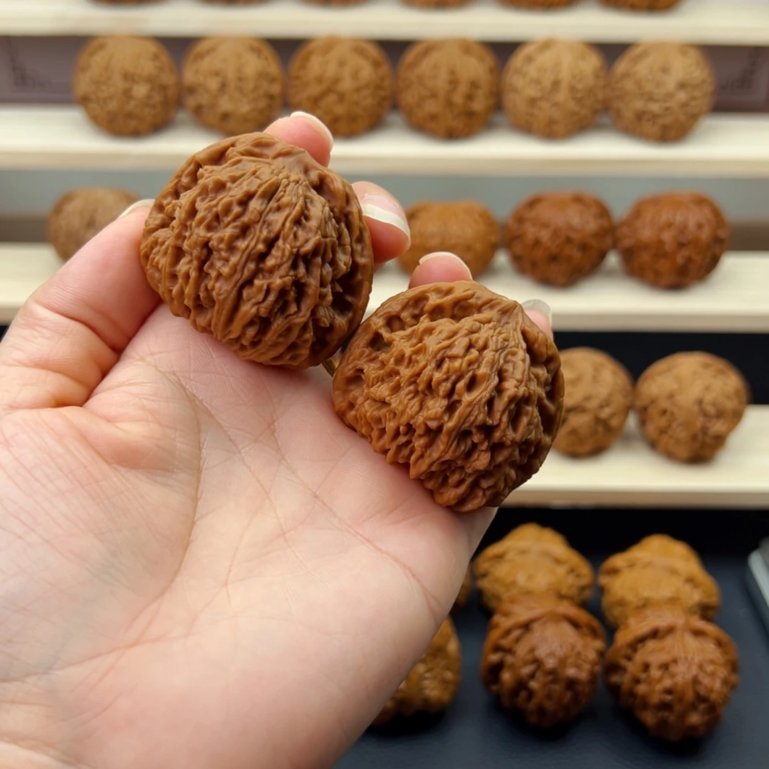 文玩核桃吊坠43全品南疆石