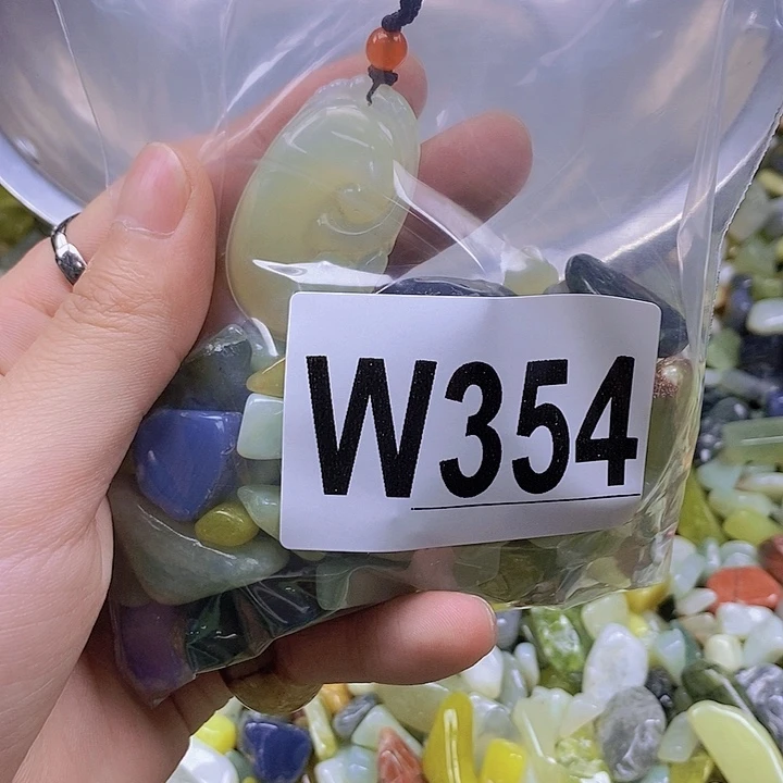 未镶嵌岫玉鱼缸石