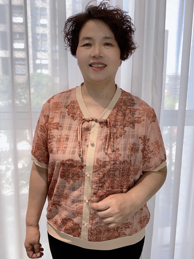 时尚气质薄款碎花法式纽扣中老年妈妈装休闲提花复古小衫夏季3329