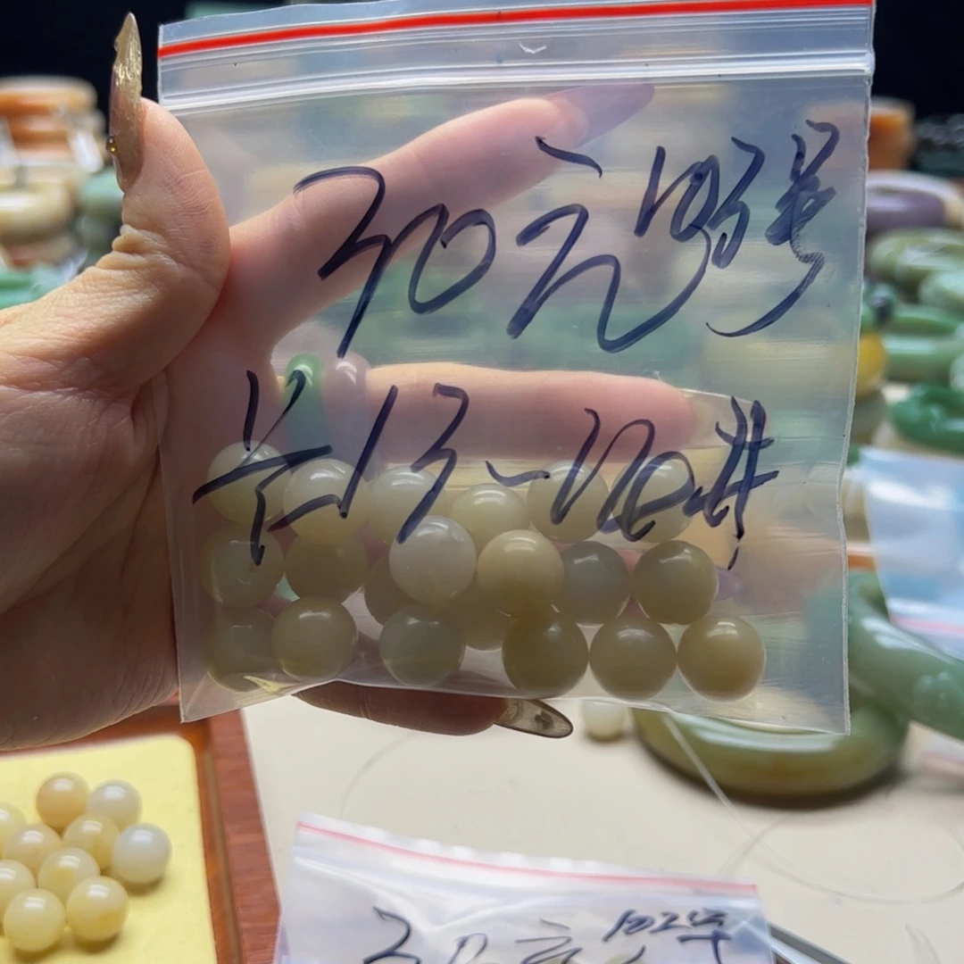 石英质玉手串未镶嵌