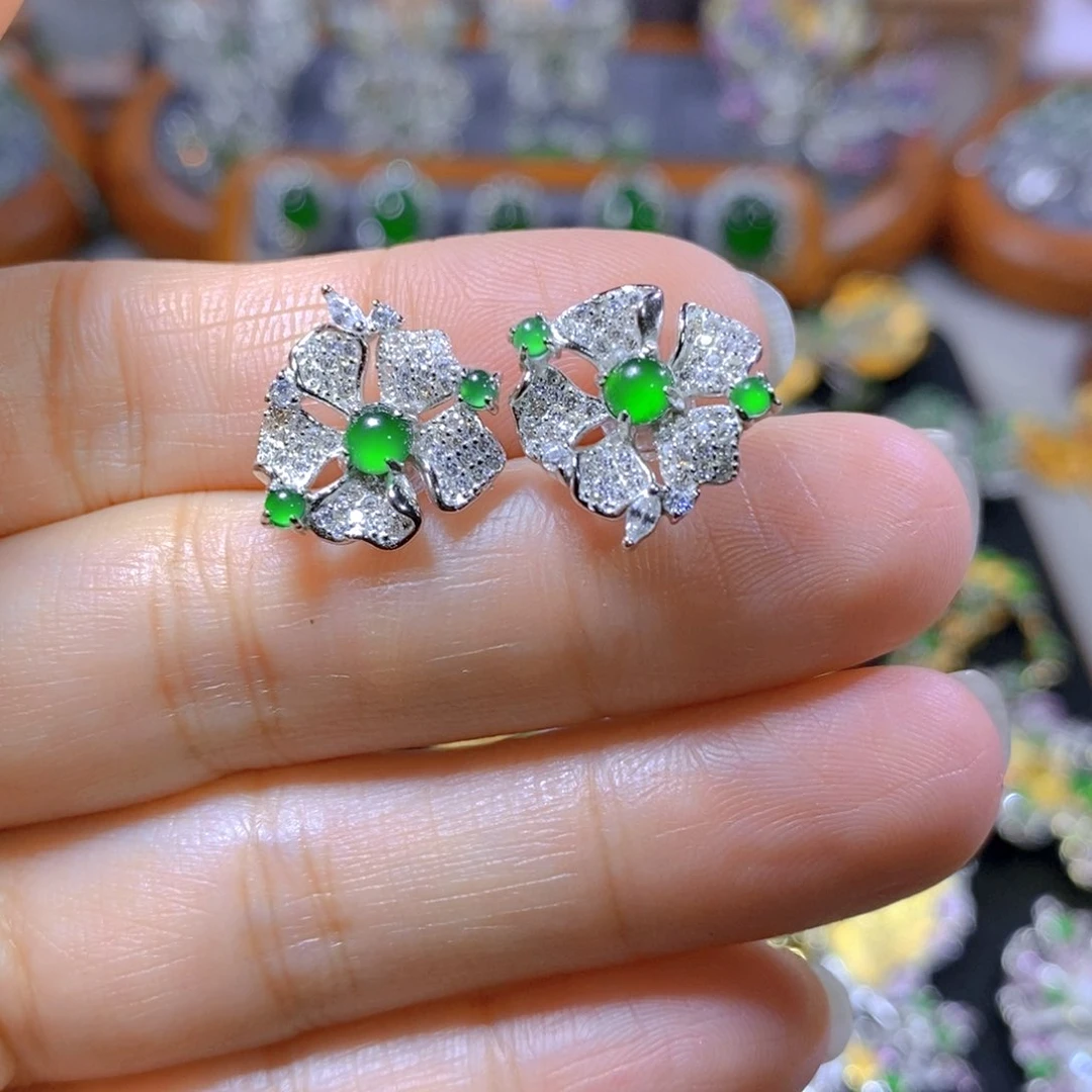 翡翠颈饰银S925镶嵌天然翡翠