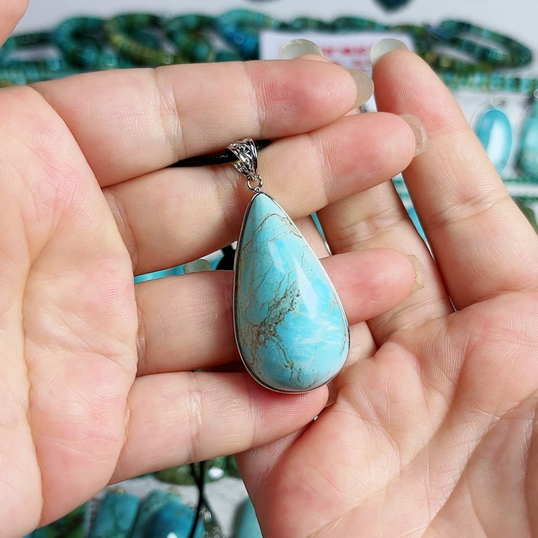 【闪购商品】未镶嵌绿松石珠宝奇石