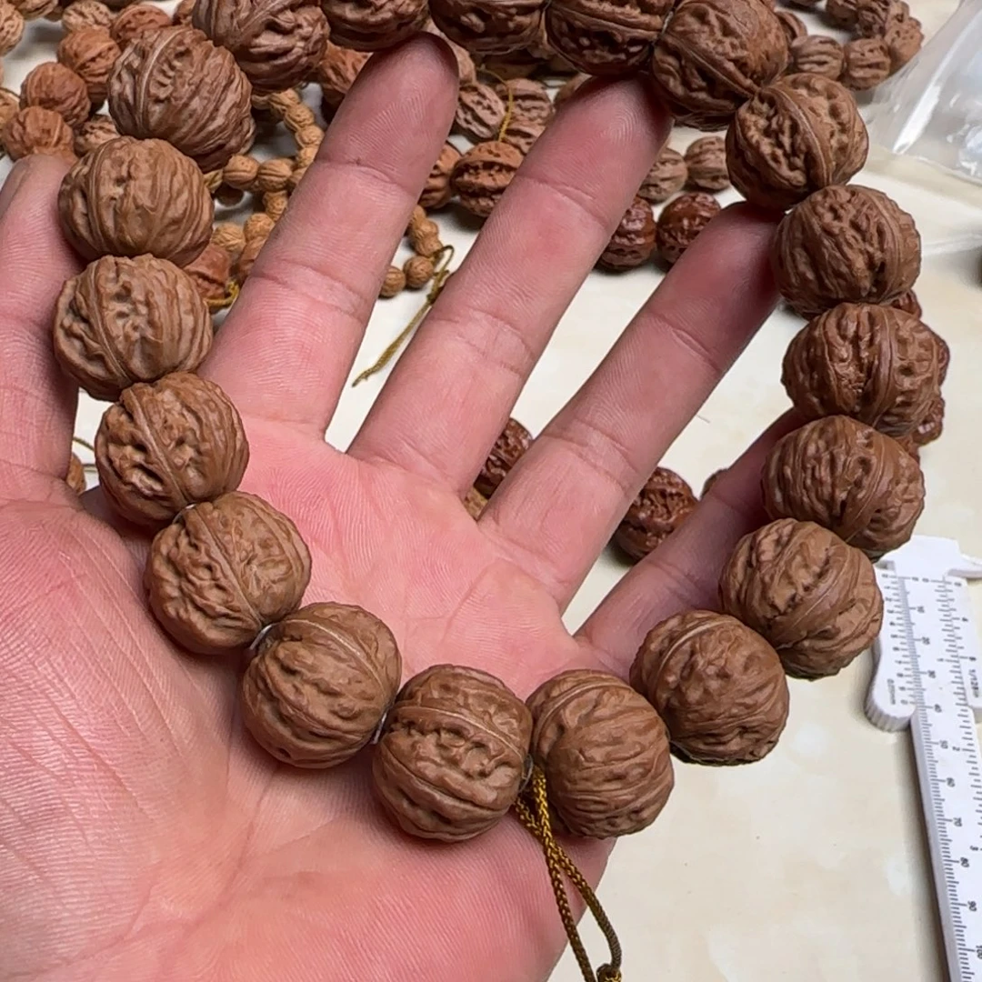 ****·吊坠文玩核桃红皮核桃