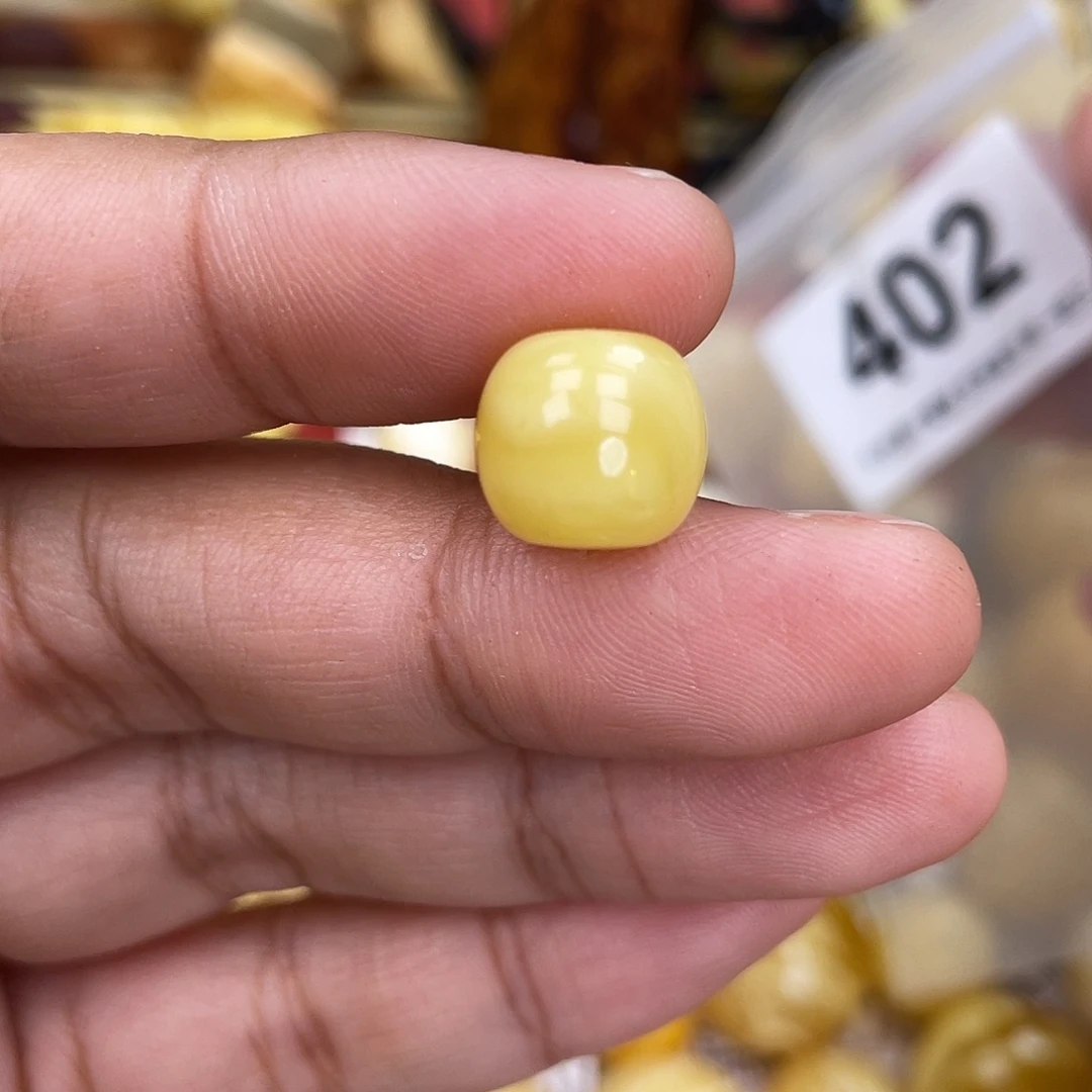 蜜蜡未镶嵌珠宝奇石粉11.4