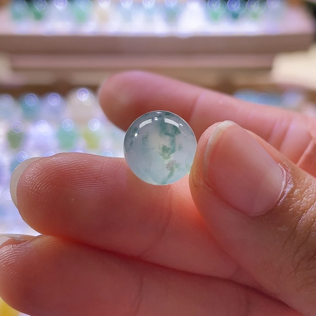 散珠翡翠展示勿拍缅甸翡翠a货卡11老型珠冰飘花