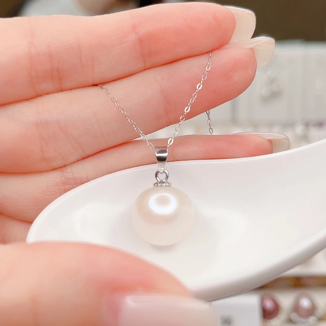 合金吊坠(赠链)淡水珍珠