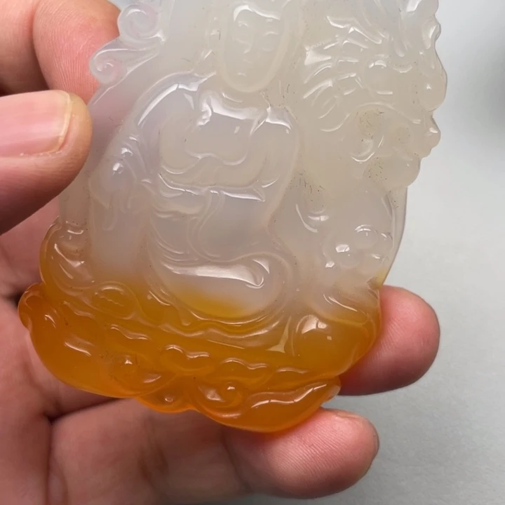 玛瑙/玉髓颈饰未镶嵌高**云