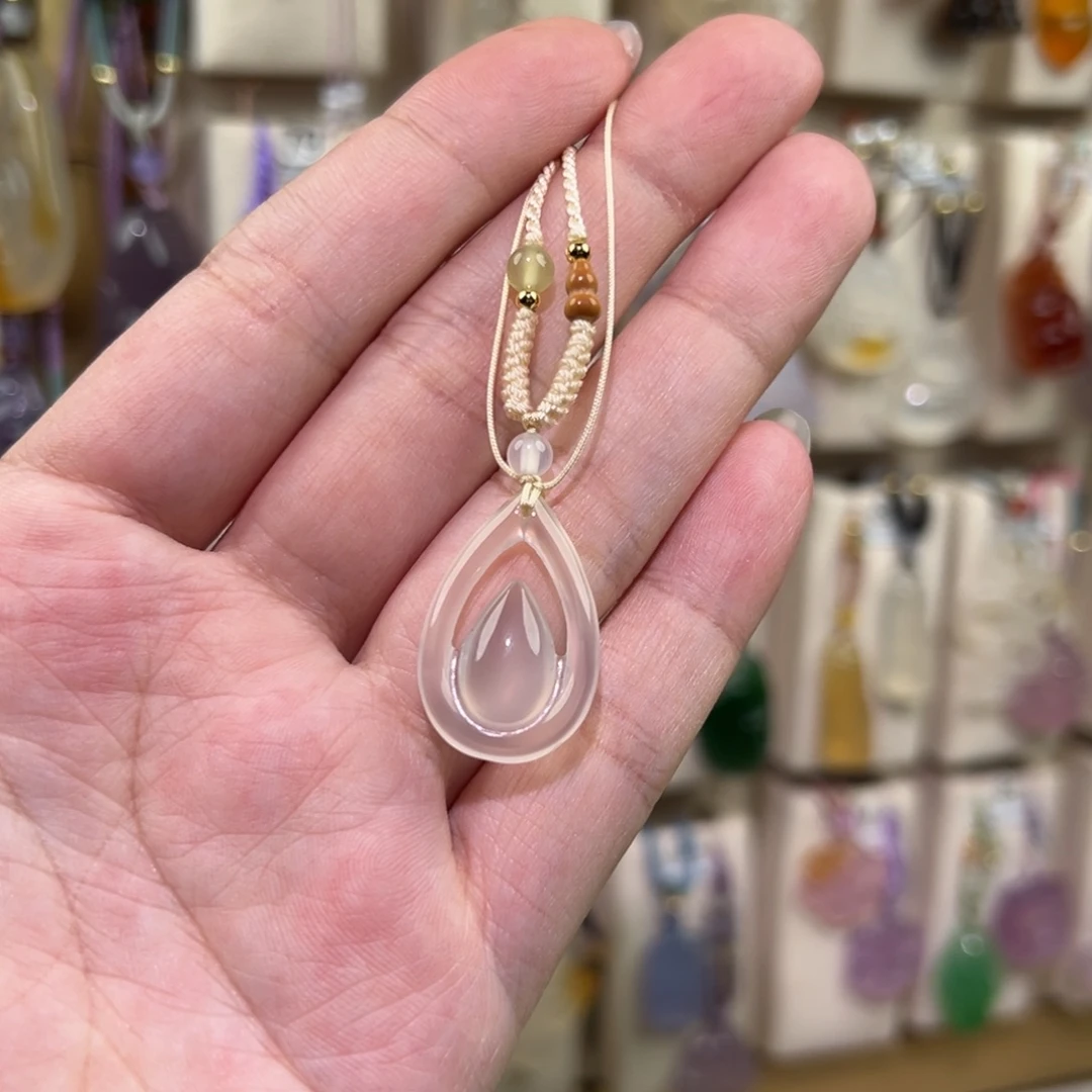 不***酱玛瑙/玉髓未镶嵌吊坠(赠链)