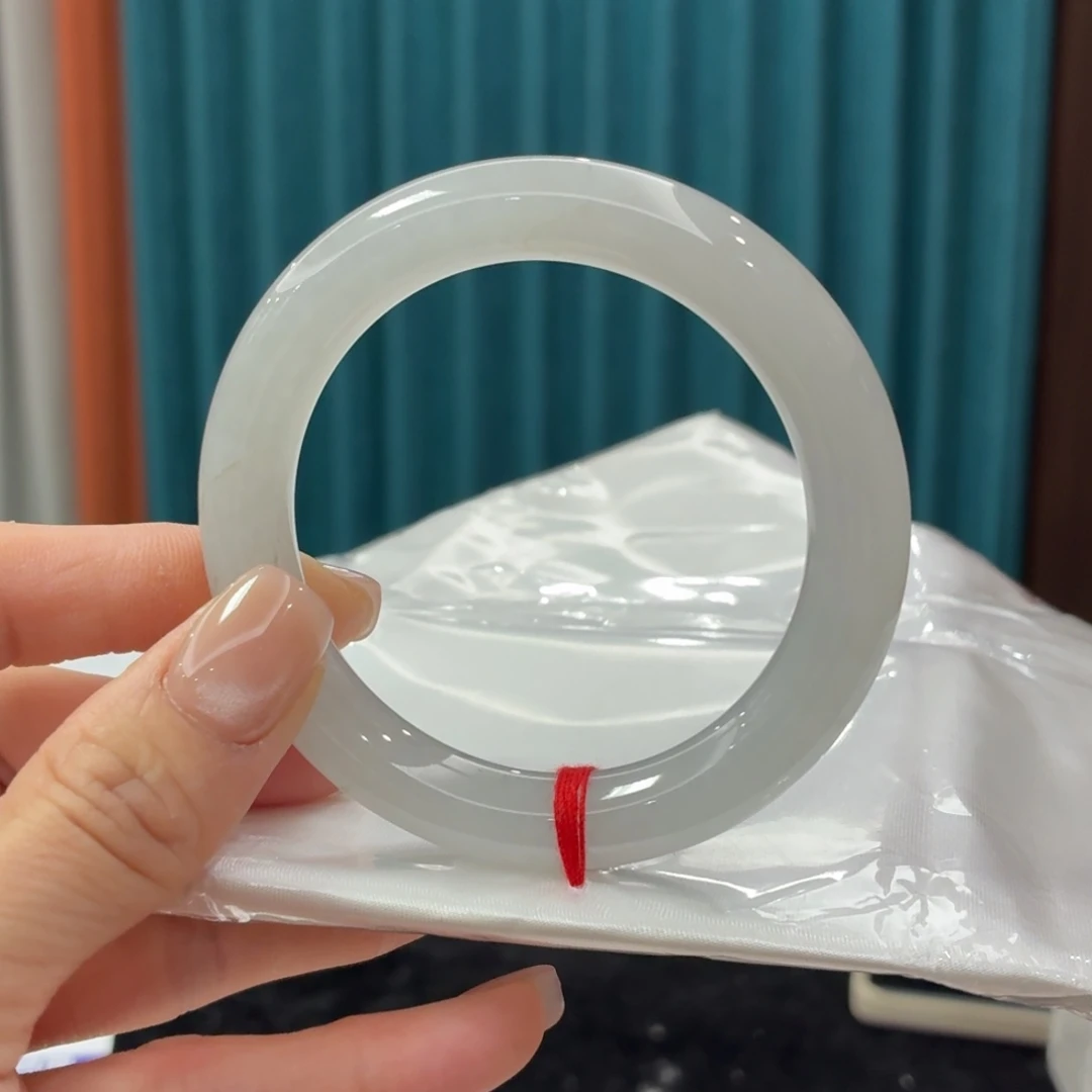 未镶嵌手镯翡翠完美者慎拍 圈口53.8