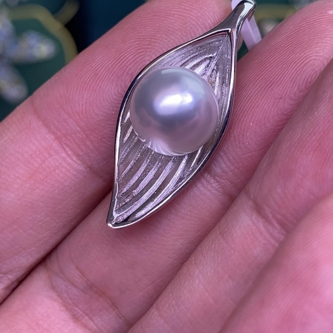 颈饰银S925镶嵌海水珍珠