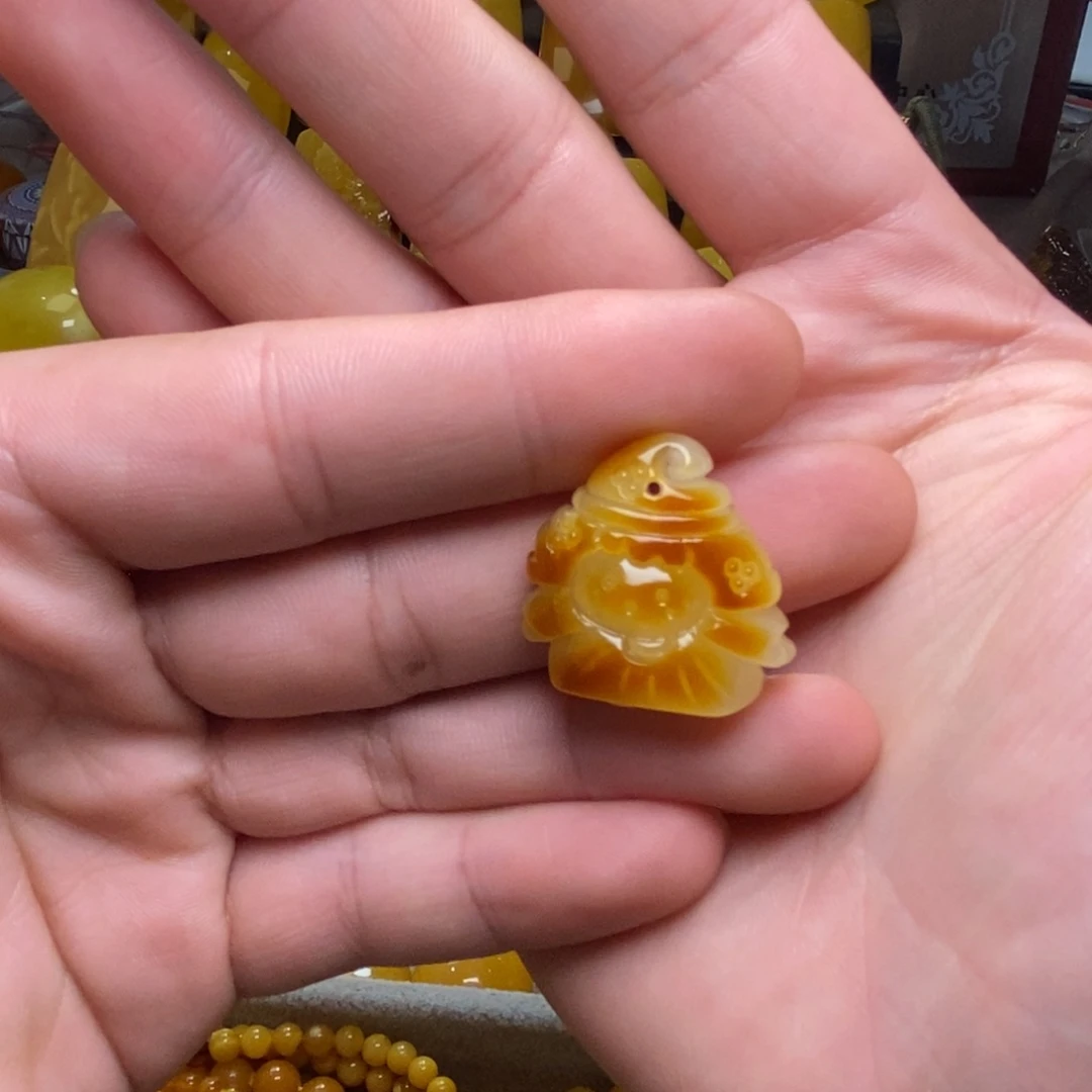 琥珀未镶嵌裸石蜜蜡