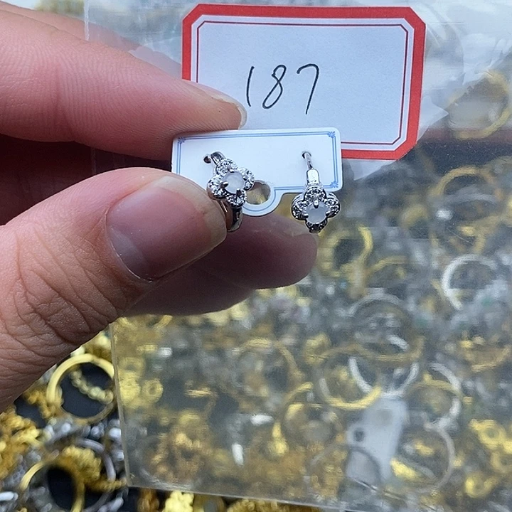翡翠未镶嵌戒指187