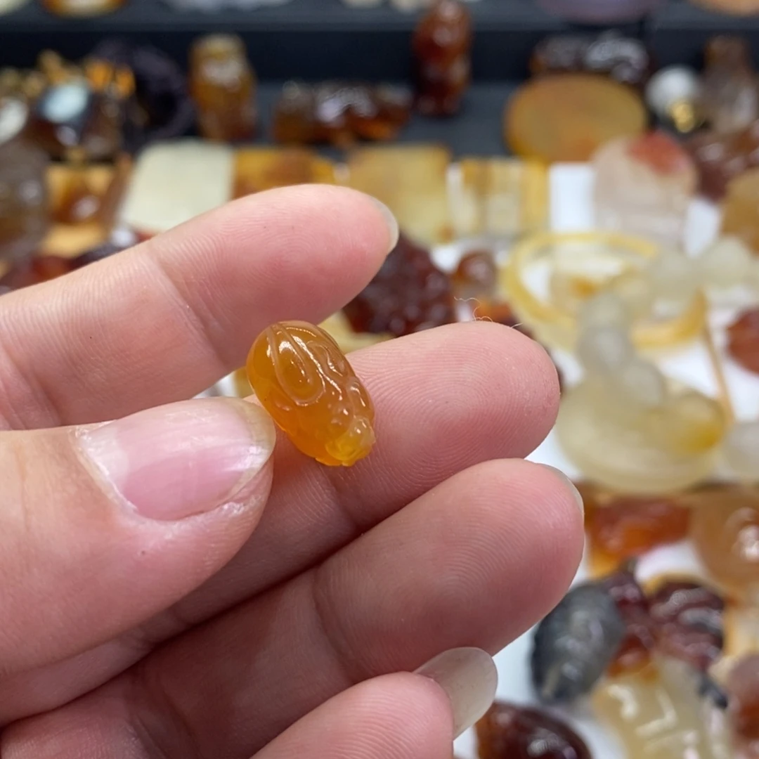 玛瑙/玉髓未镶嵌吊坠