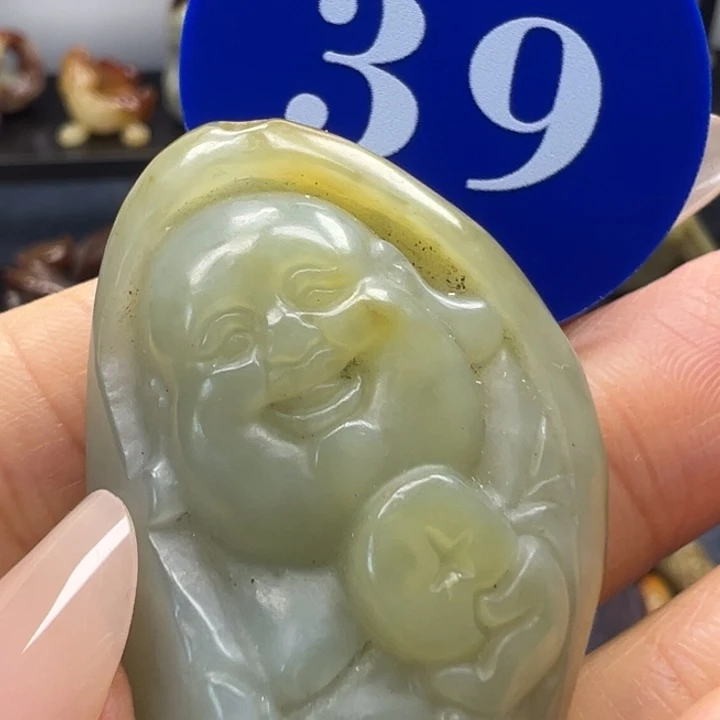 和田玉（糖玉）未镶嵌挂件