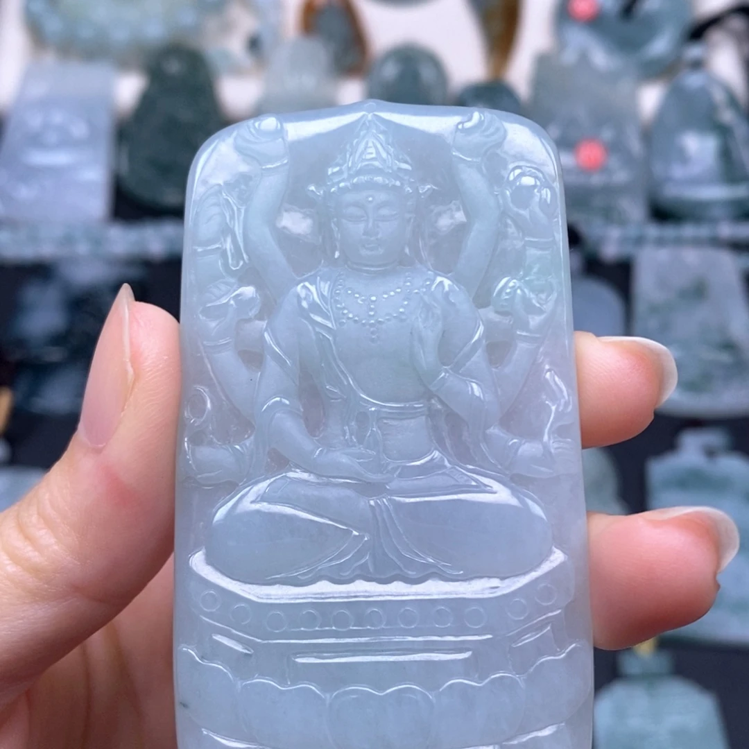 翡翠未镶嵌颈饰千手