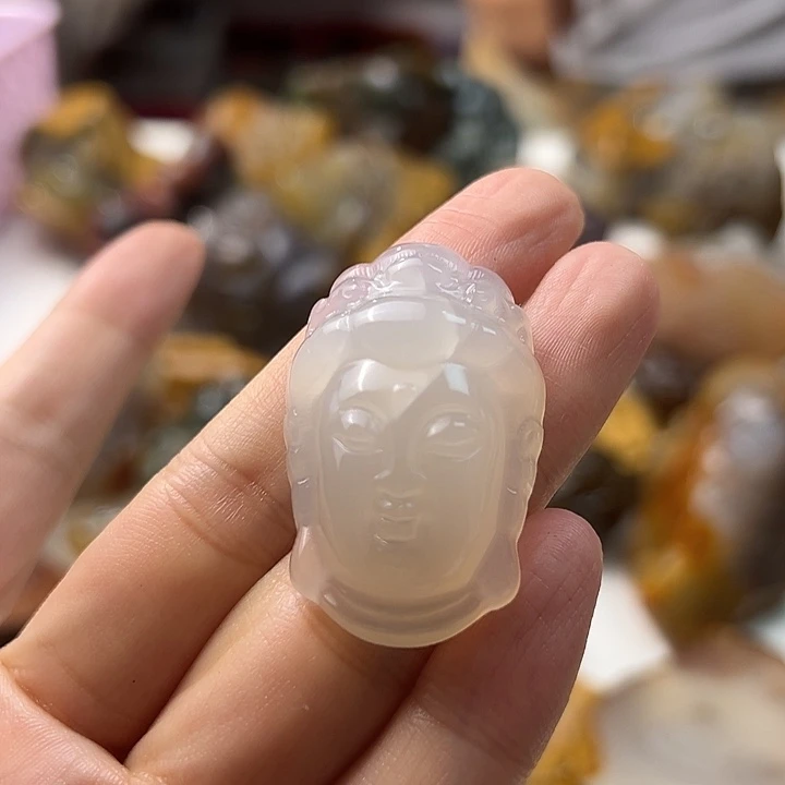 未镶嵌颈饰玛瑙/玉髓