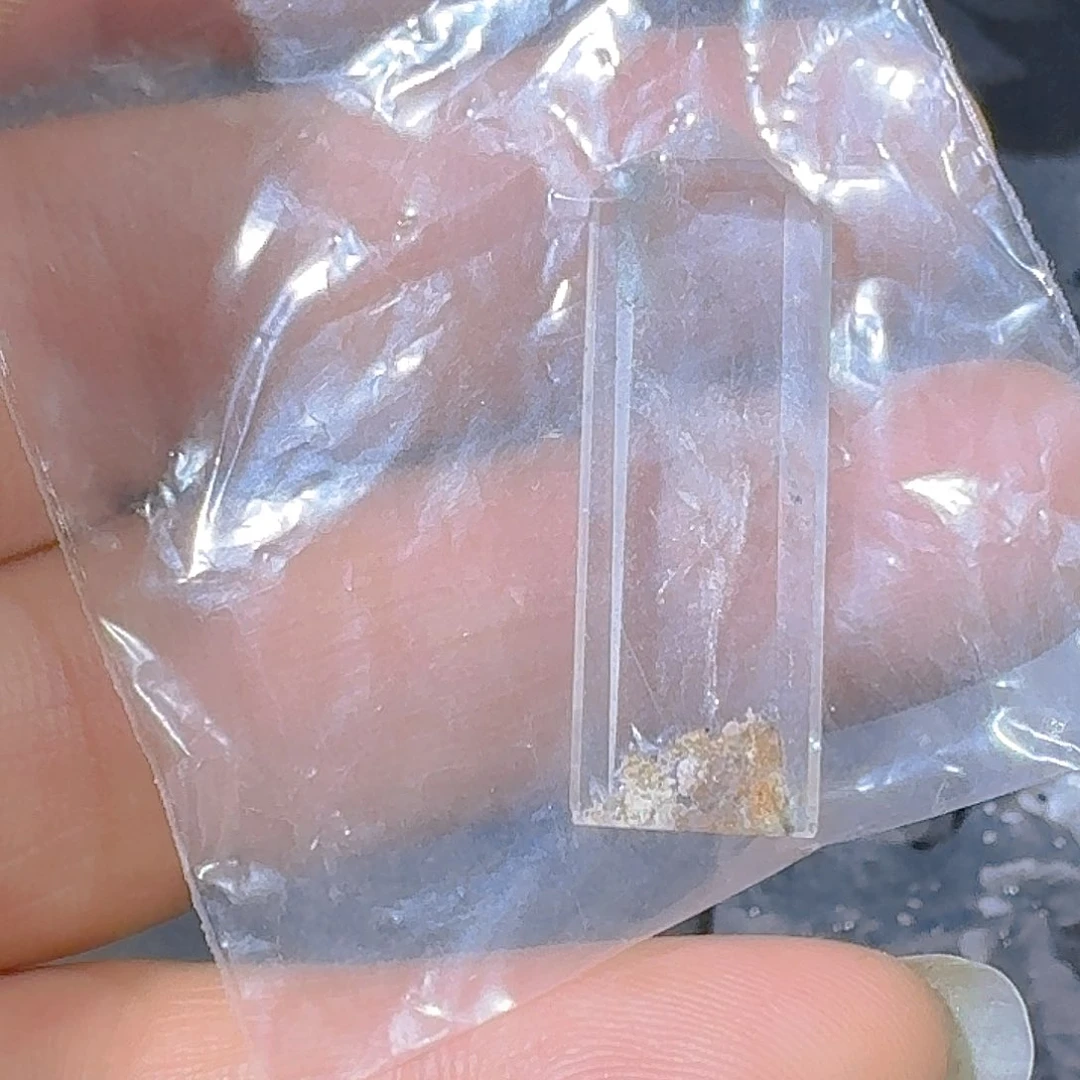 未镶嵌珠宝半成品水晶三**言